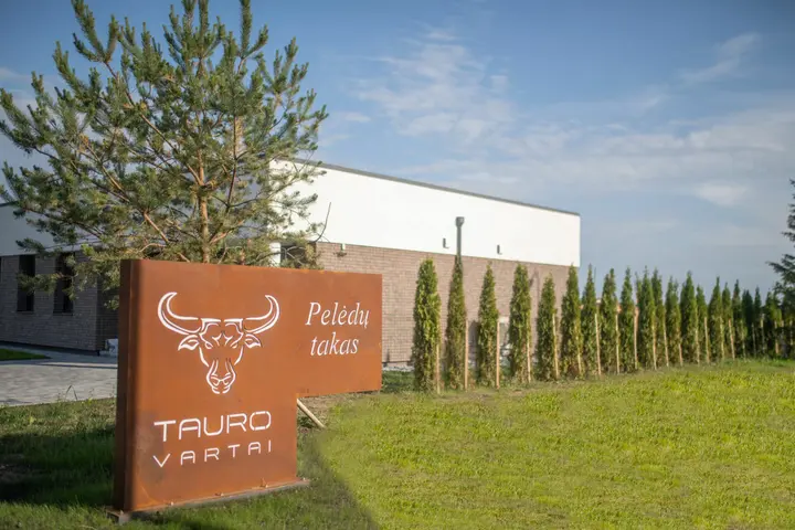 tauro vartai str viduje