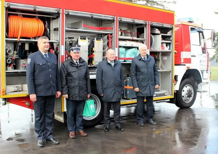 ugniagesiu nauji auto 3