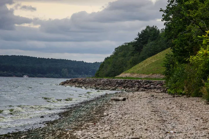 Vieškūnų piliakalnis alsuoja marių dvasia