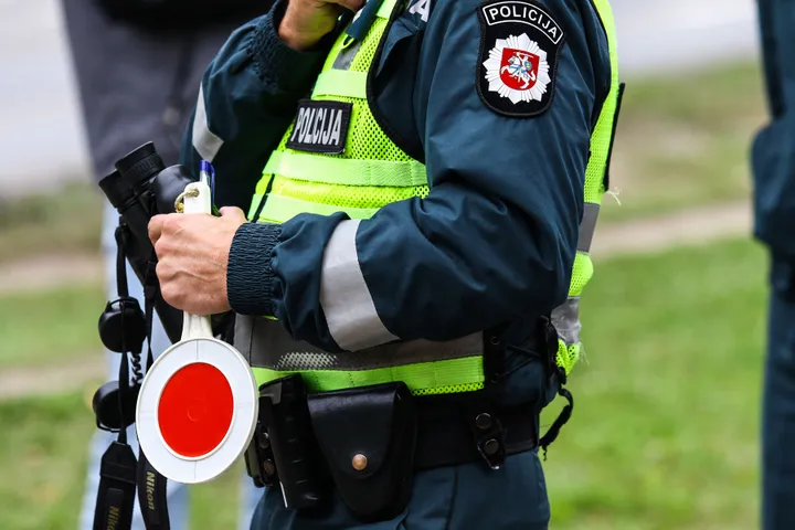 Slaptas policijos reidas Tunelio gatvėje