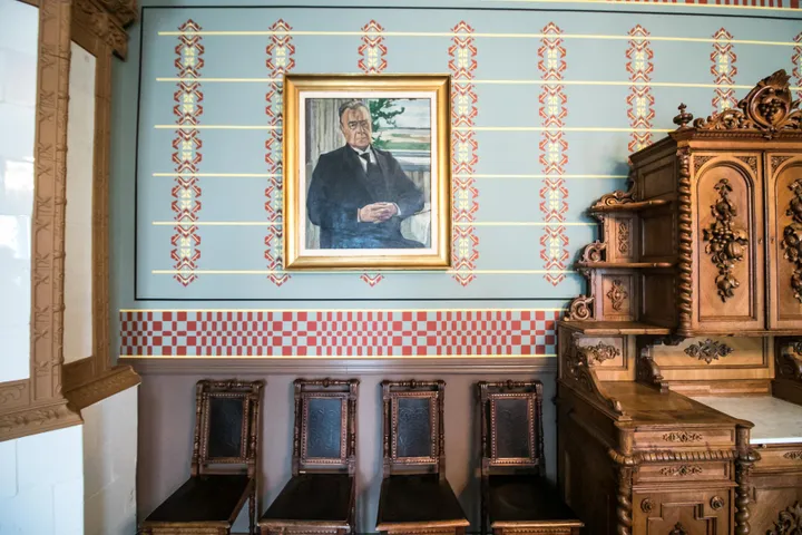 Restauruotas Maironio butas