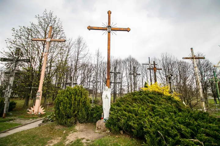 Kryžių kalnelis prie VI forto