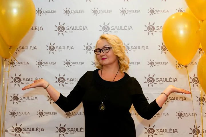 sauleja elena strviduje