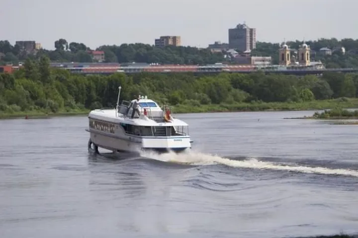 „Raketa“, „Aistė“, laivas