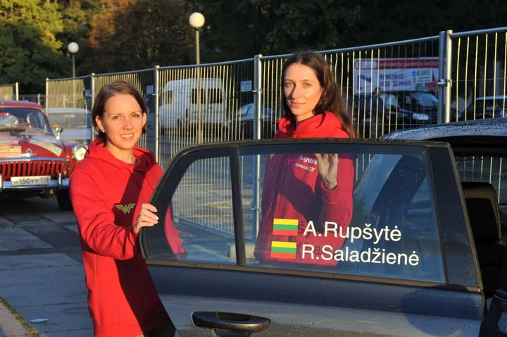 ralis strviduje antra