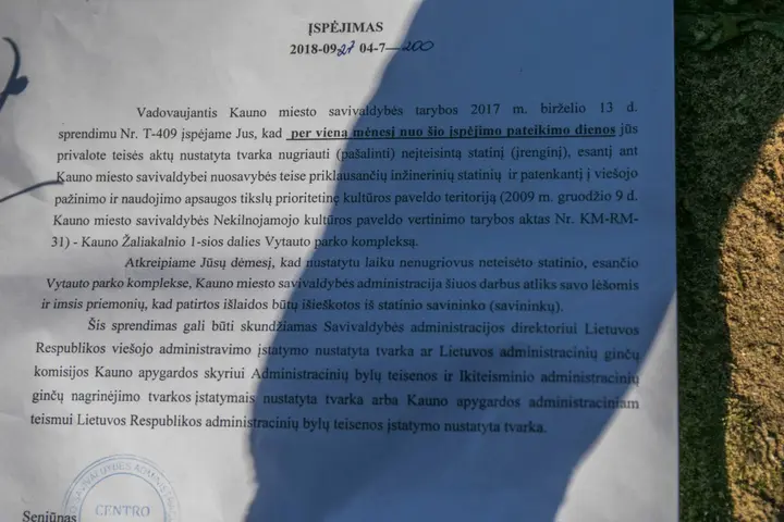 Centro seniūno įspėjimas