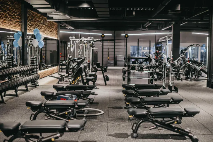 gym plius str pirma