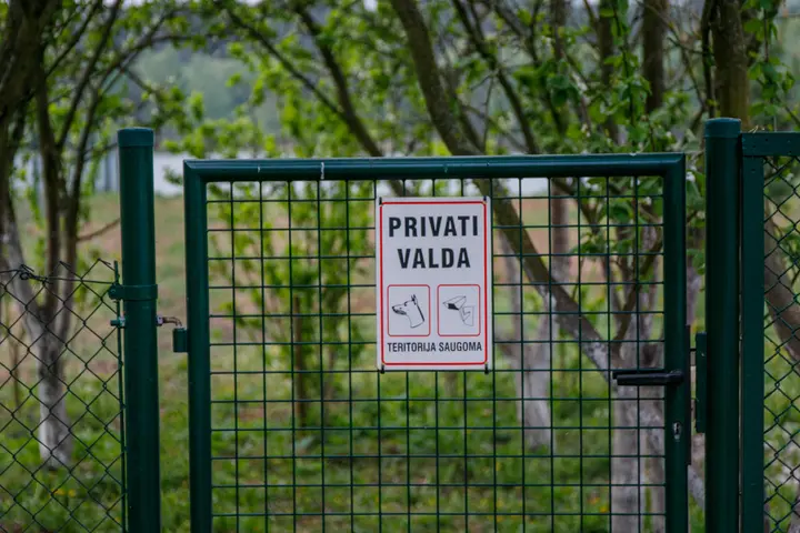 Lampėdžio pakrantę aplankė aplinkosaugininkai / R. Tenio nuotr.