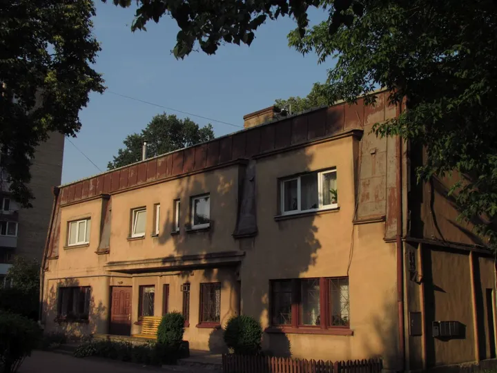 Gyvenamasis namas Petrašiūnuose