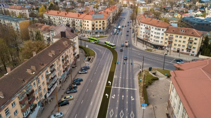 Nauja juosta Aklųjų sankryžoje