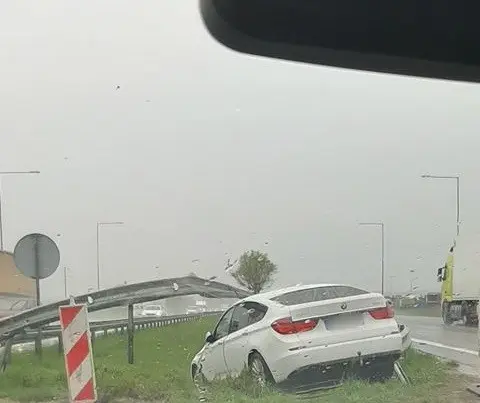 bmw avarija 2 480x403 1