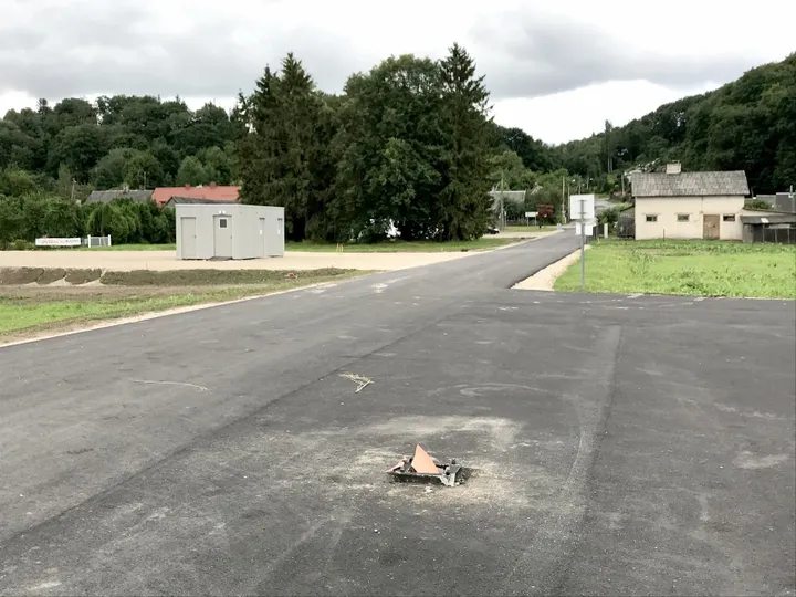 beveik 30 tukst euru kainaves tualetas zapyskyje 84828419