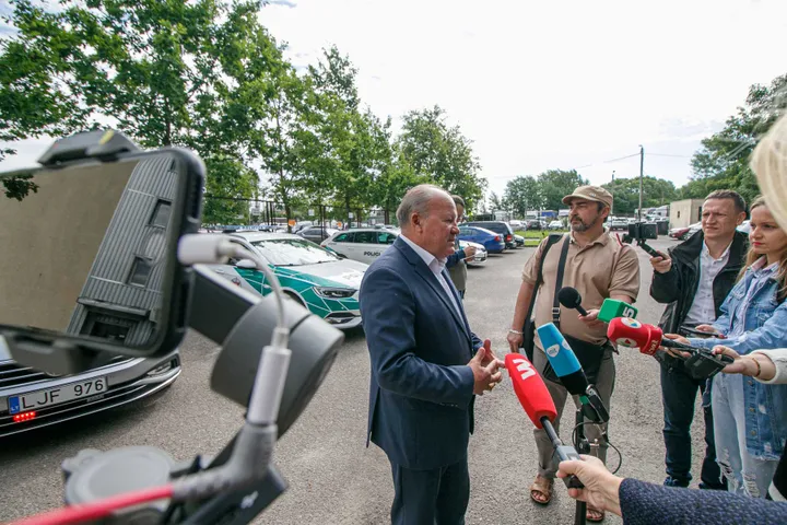 Naujas nežymėtas Kauno policijos automobilis