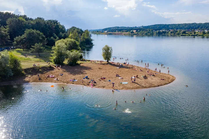 Lampėdžio ežeras, pliažas