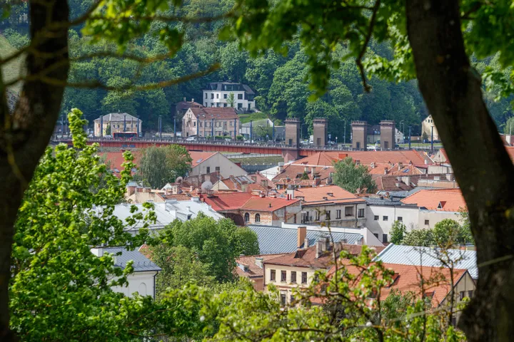 Ant Pelėdų kalno iškelta Kauno vėliava