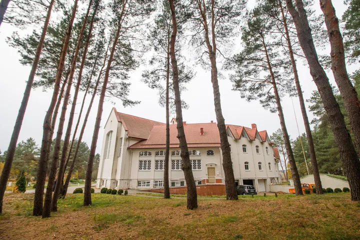 Šv. Juozapo ir Šv. Kūdikėlio Jėzaus Teresės vienuolynas