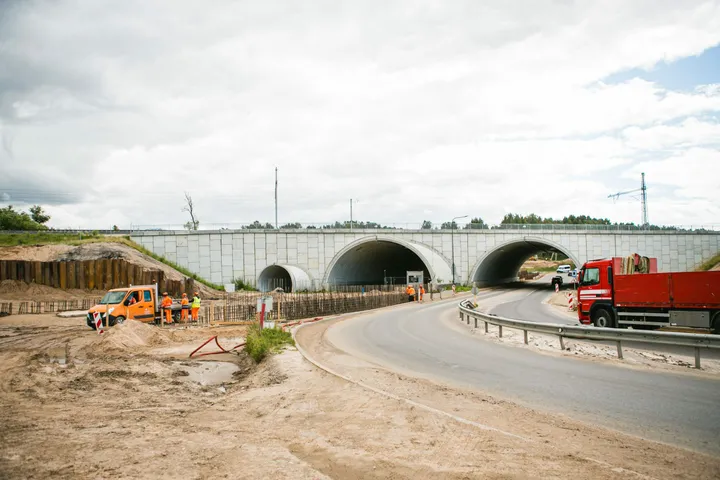 ties tuneliais ryskeja naujojo kelio ir viaduku konturai scaled