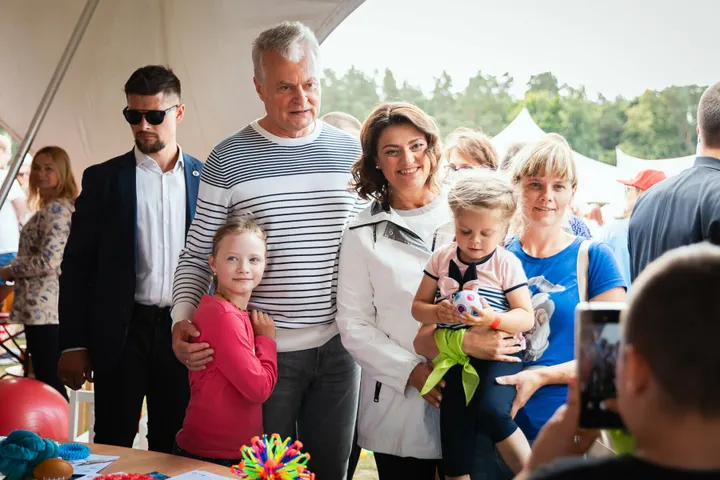G. Nausėda dėkojo globėjams