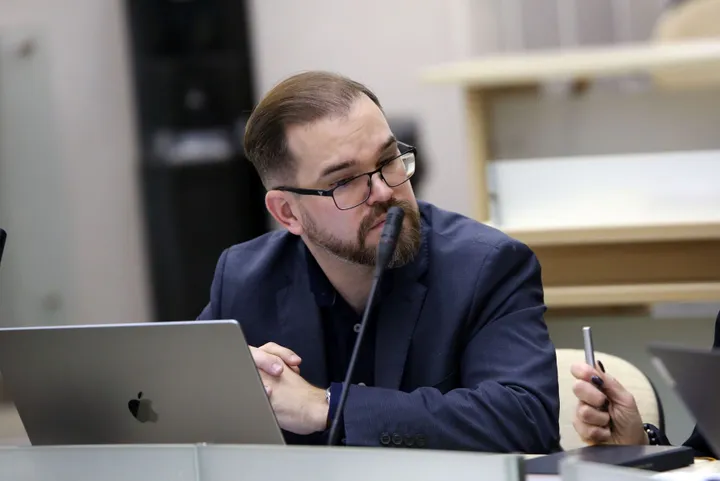 Robertas Kaunas, Kauno tarybos posėdis / M. Patašini nuotr.