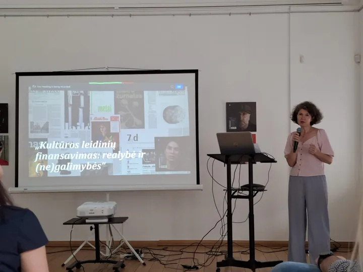 2f5d6c258b458371ba4c5c5e971e7b7d scaled