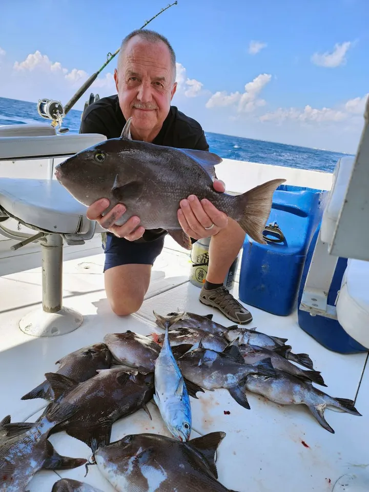 Saulius Markevičius su savo laimikiais / Asm. albumo nuotr.