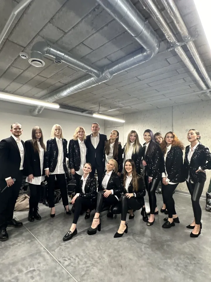 Raigardas Tautkus ir „Šampaninis Kauno choras“ / Asm. albumo nuotr.