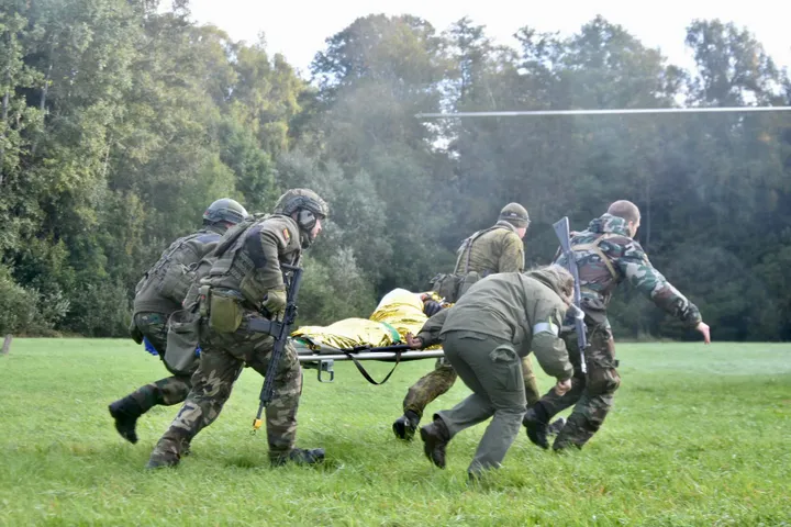 a5e3387c7a8f4518b02395ae59e1b87b