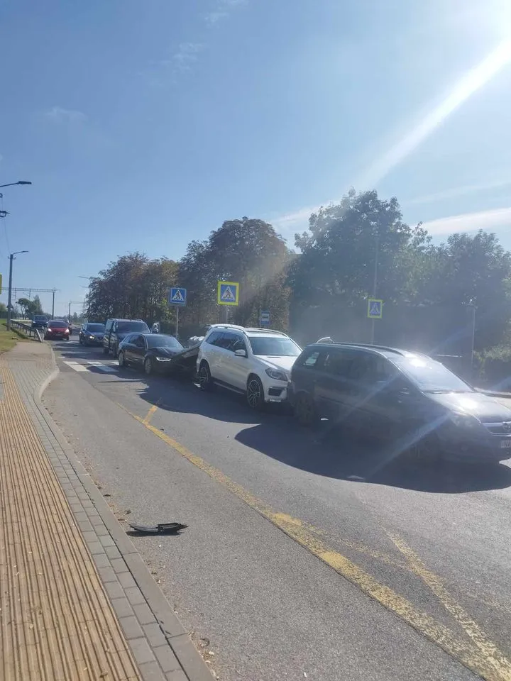 Avarija R. Kalantos g. / Skaitytojo nuotr.