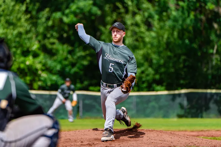 3d40cfbe4b7e424ef8eb8a8b83389695