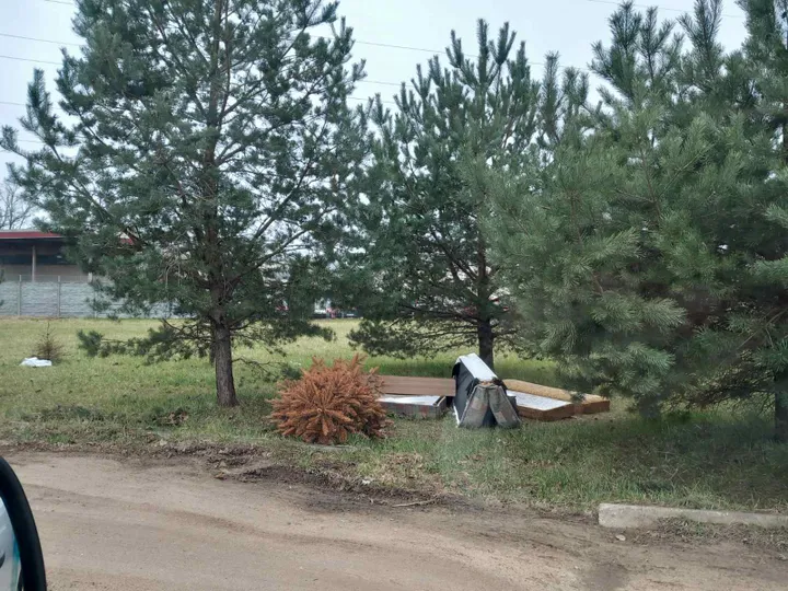 Gyventojų paliktos žaliosios atliekos / „UAB Kauno švara“ nuotr.