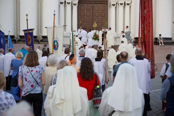 devintines kaune2 1 scaled