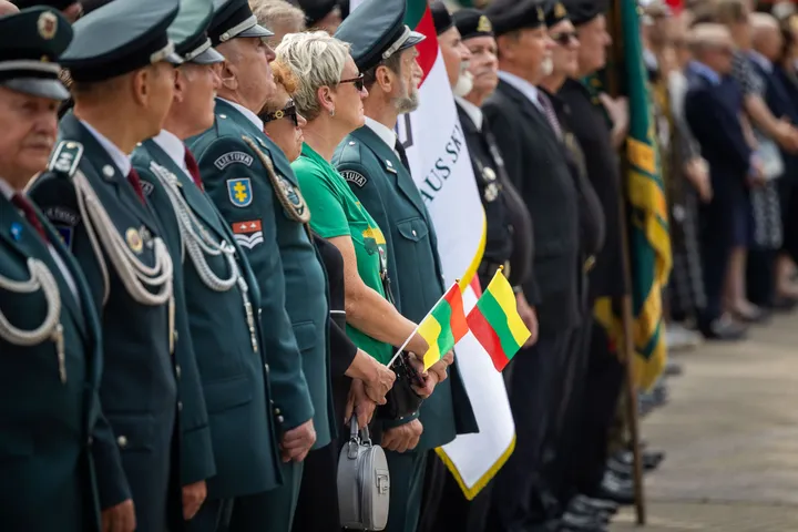 Valstybės vėliavų pakėlimo ceremonija sostinėje / R. Riabovo / BNS nuotr.