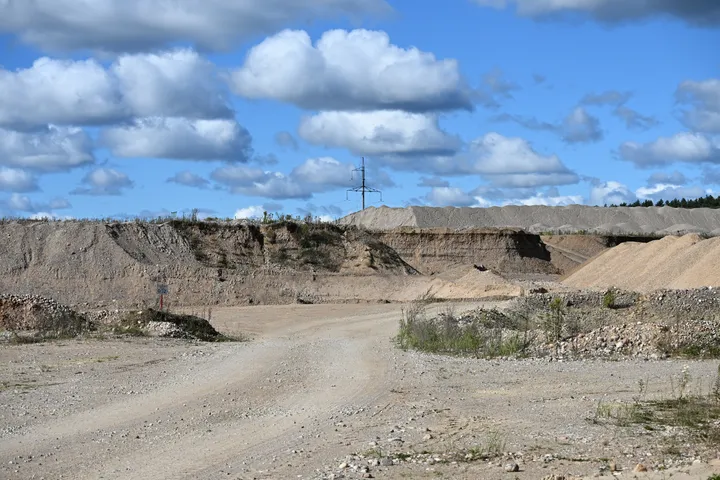 dsc 2158