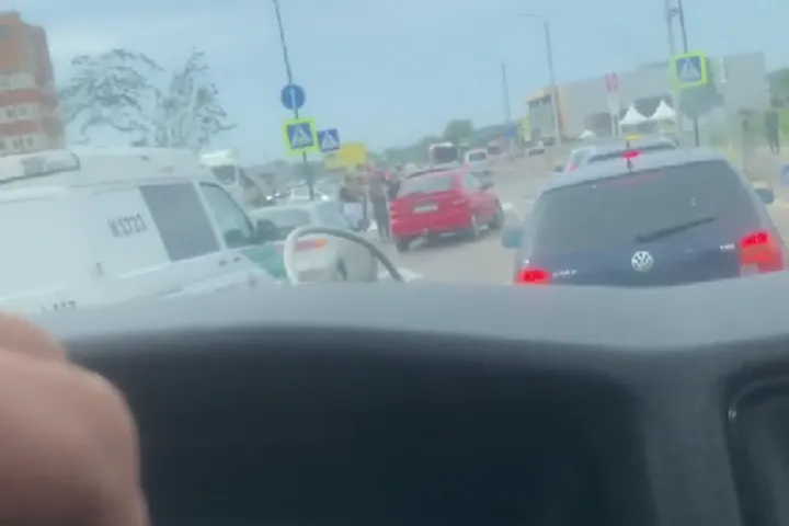 Avarija Baltų pr. / vaizdo įrašo stop kadras