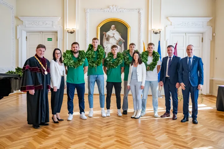 vdu 3x3 krepsininkai