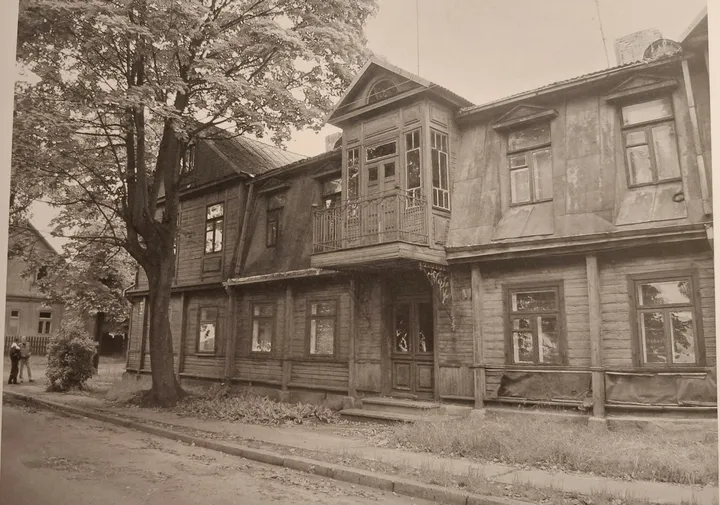 Savanorių pr. 63 apie 2008 m. / Leidinio „Medinis Kaunas“ nuotr.