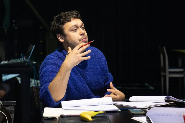 „Lietuviškų Vėlinių“ režisierius Jakubas Skrzywanekas / Kauno dramos teatro nuotr.
