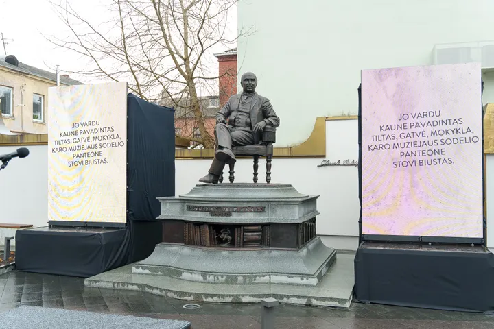 Petro Vileišio paminklas / R. Tenio nuotr.