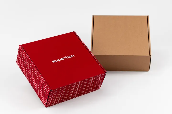 Spauda ant pakuotės / SUPERBOX nuotr.