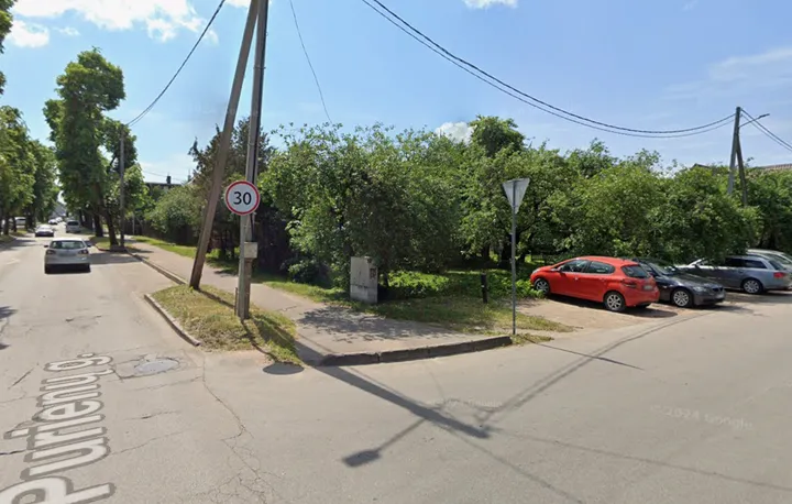 Kalniečių ir Purienų gatvių sankryža / „Google Maps“ nuotr.