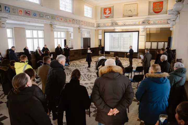 Prasideda Kauno centrinio pašto rūmų tvarkybos darbai / D. Matonio nuotr. 