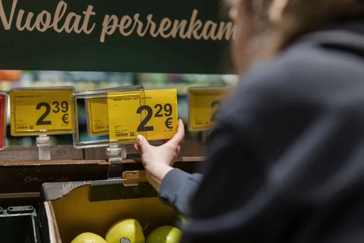 Kainų mažinimo revoliucija_MAXIMOJE