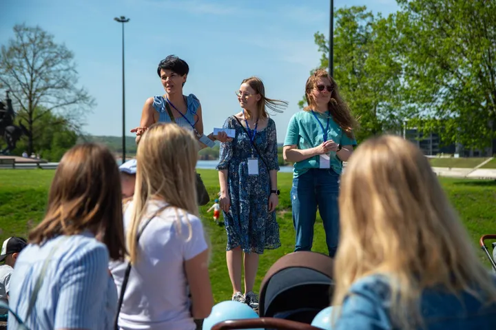 Ėjimo renginys „Stipresnės kartu 2024“, kalba dula Živilė Valančiauskienė / V. Antanavičiaus ir dulos Astos nuotr.