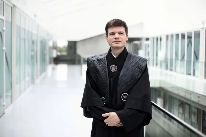 dr. Renaldas Raišutis