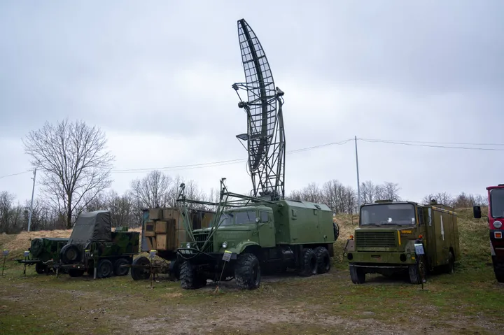 Pirmieji Lietuvos kariuomenės radarai / VDKM nuotr.