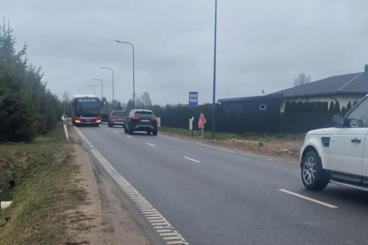 Stotelė Garšvės gatvėje / Skaitytojų nuotr.