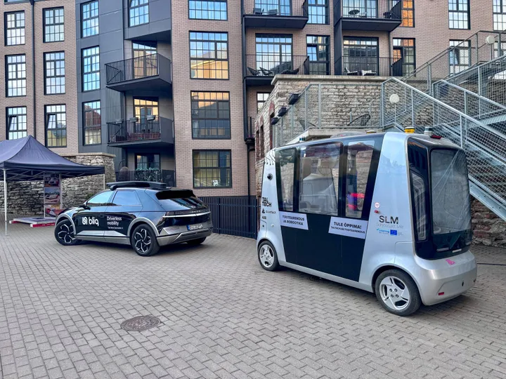 autonominiai automobiliai