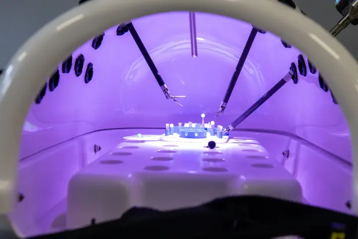 „Da Vinci“ robotinė sistema / Kauno klininkų nuotr.