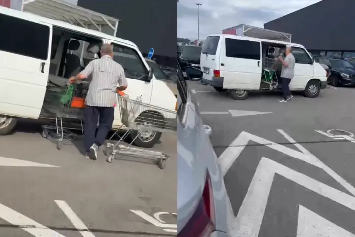 Į automobilį kraunami vežimėliai