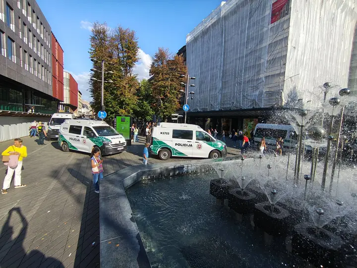 Policija Laisvės alėjoje